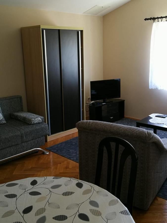 Apartments Ljubica Biograd Na Moru Exterior photo