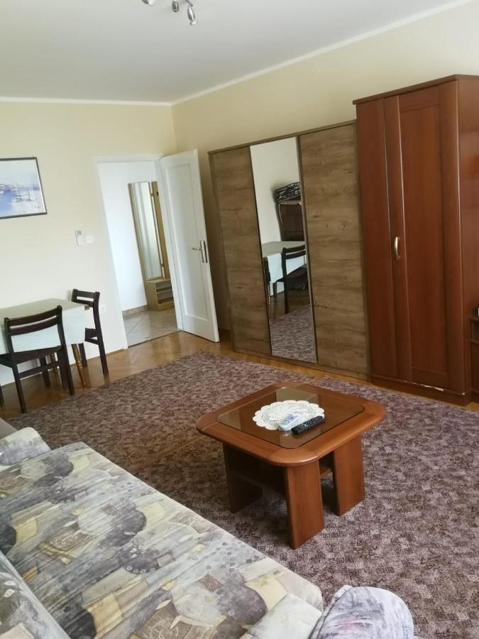 Apartments Ljubica Biograd Na Moru Exterior photo