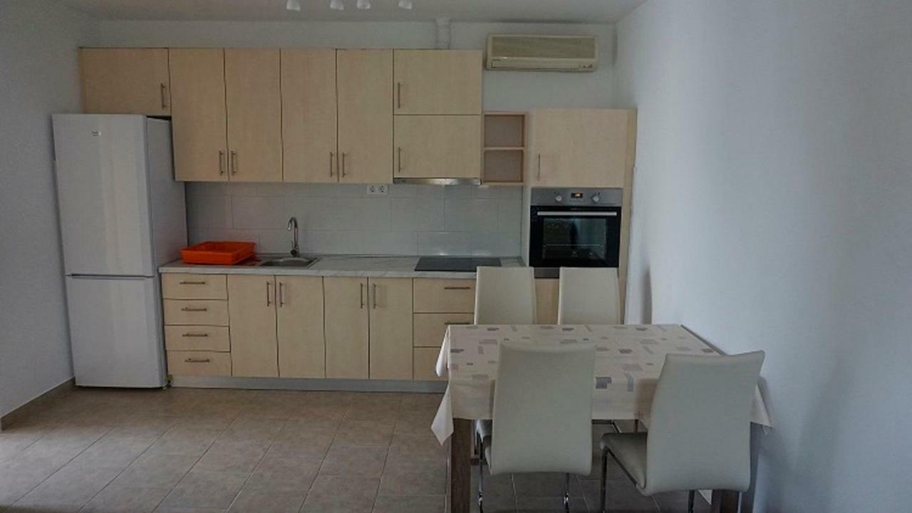 Apartments Ljubica Biograd Na Moru Exterior photo